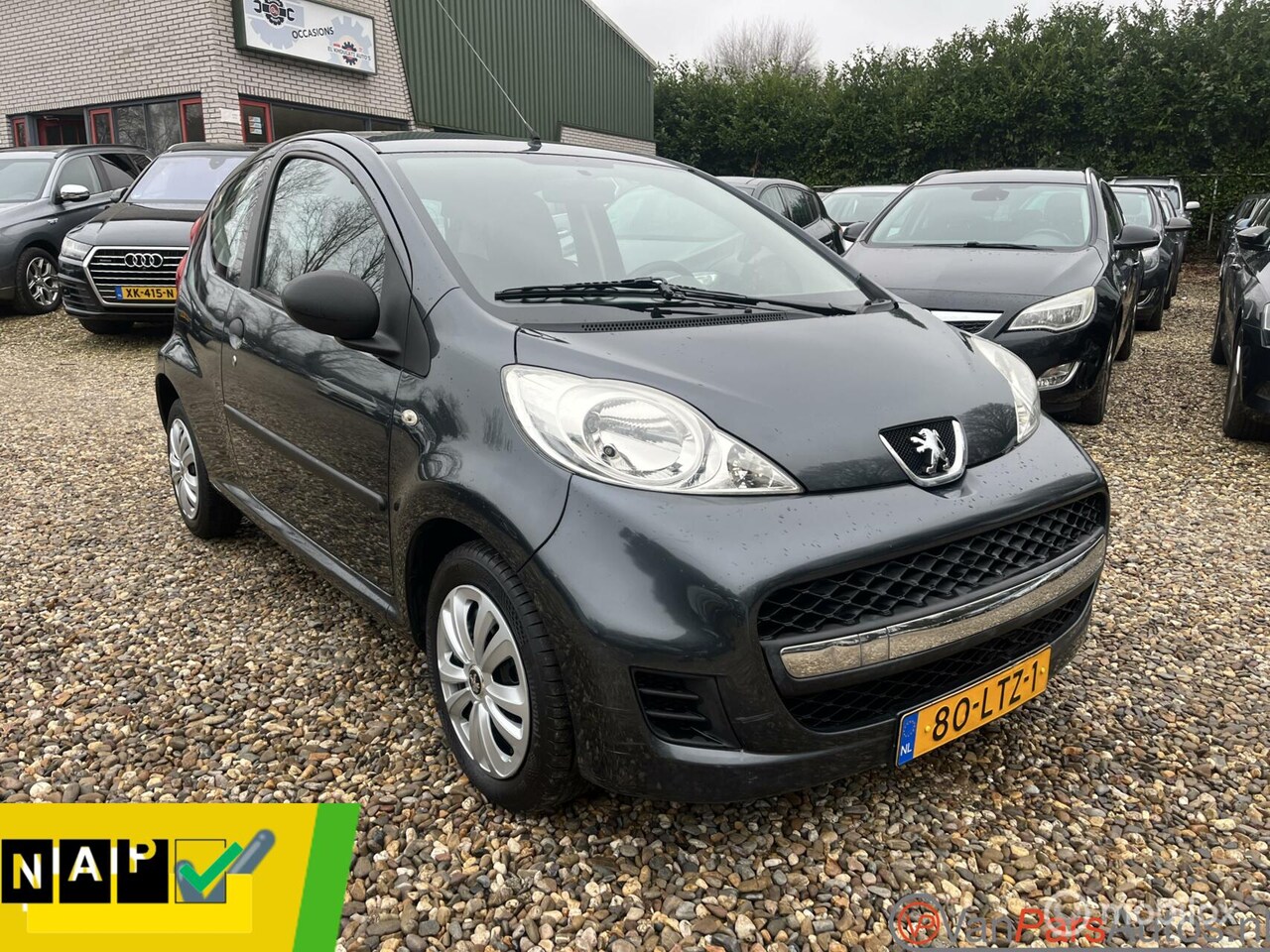 Peugeot 107 - 1.0-12V XR 1.0-12V XR,dealer onderhouden! - AutoWereld.nl