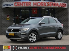 Volkswagen T-Roc - 1.0 TSI 115pk T-Roc Style | Panorama dak | Carplay | Dab |