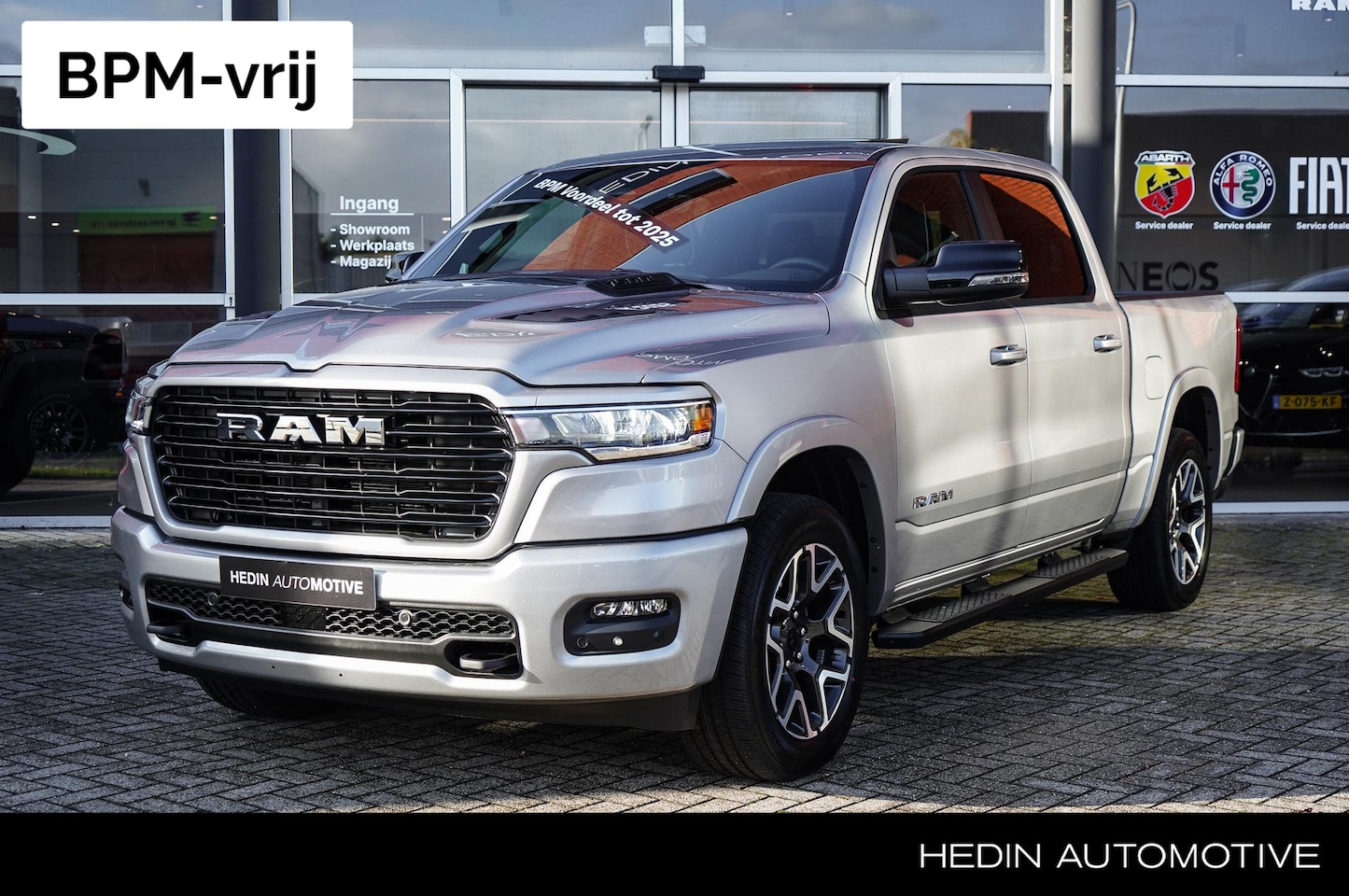 Dodge Ram 1500 - 3.0L 6-Cilinder Laramie BPM VRIJ | Leverbaar uit voorraad | Modeljaar 2025 | Prijs incl. L - AutoWereld.nl