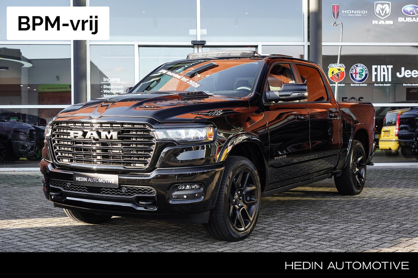 Dodge Ram 1500 - 3.0L 6-Cilinder Laramie Night Premium | BPM VRIJ! | VOL | 14,4 scherm + 10.2 inch passagie - AutoWereld.nl