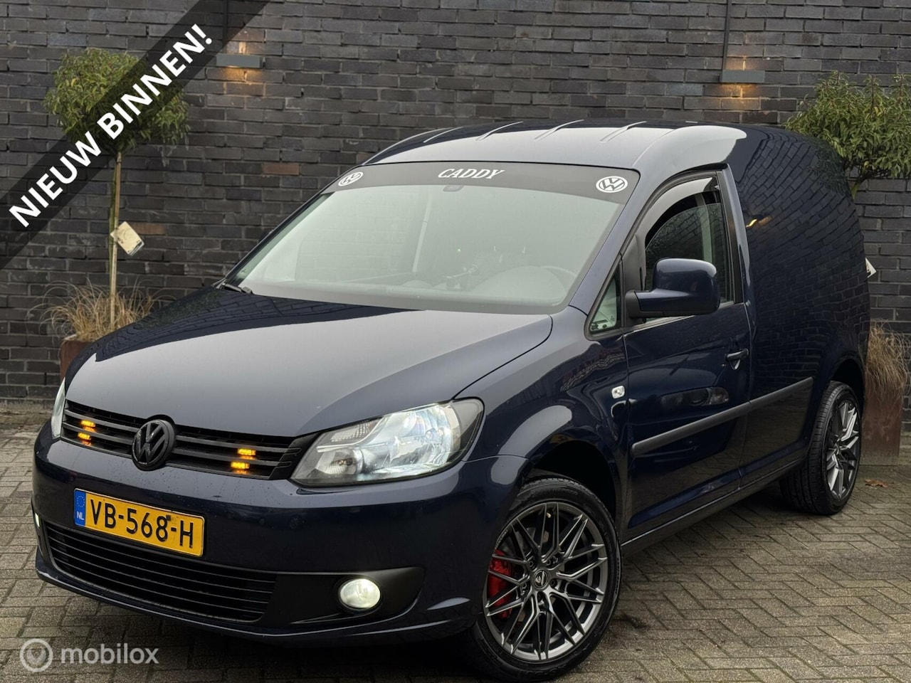 Volkswagen Caddy - Highline 1.6 TDI -BOMVOL- Apk (06-2025) *INRUIL MOGELIJK* - AutoWereld.nl