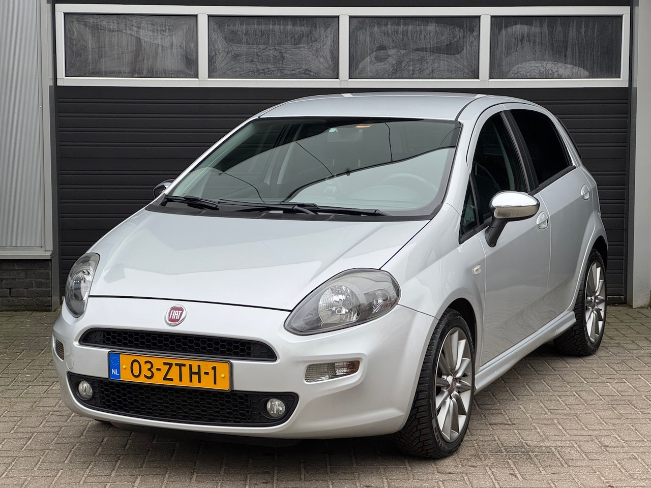 Fiat Punto Evo - 0.9 TwinAir Sport Cruise, Climate Control, NAP - AutoWereld.nl