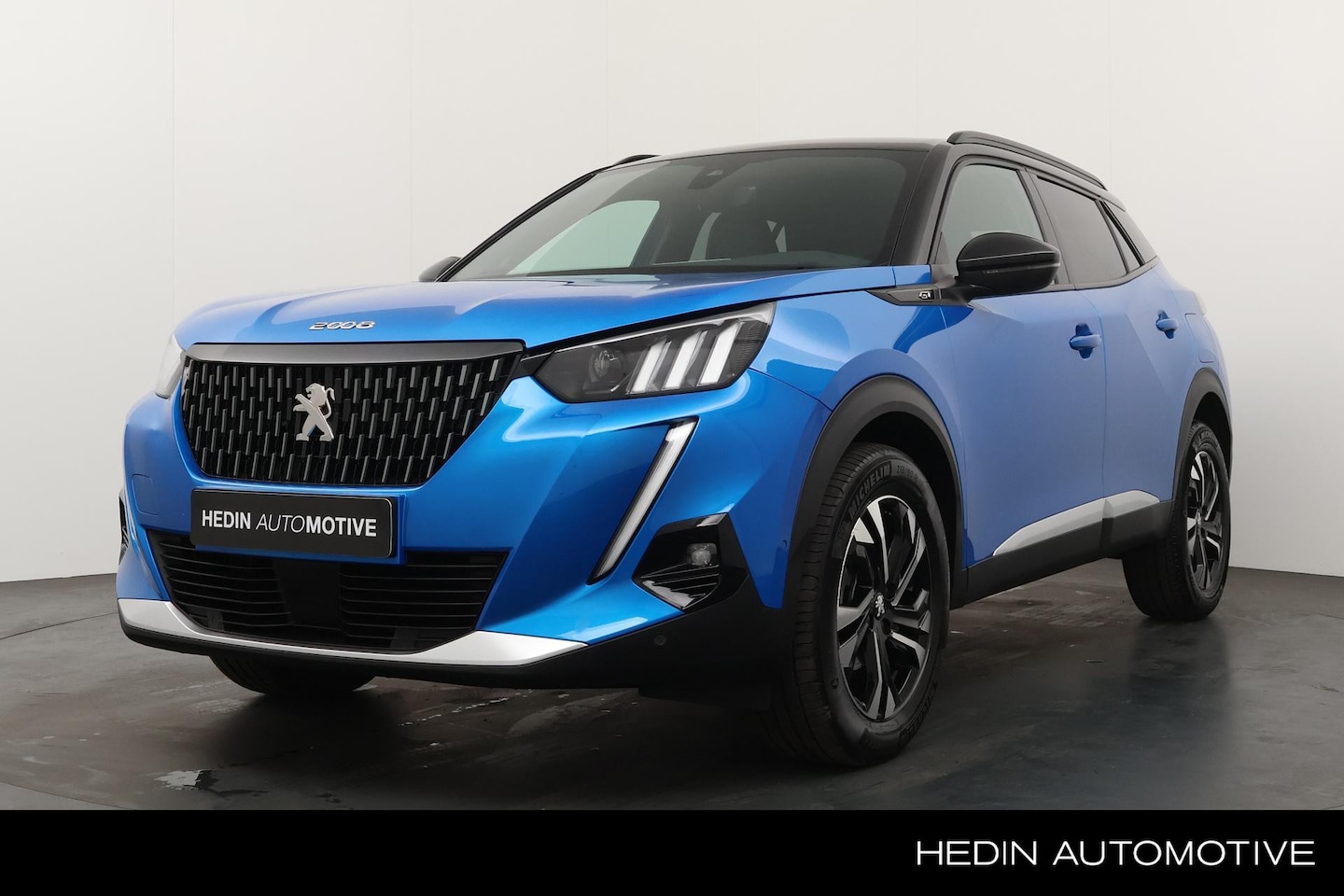 Peugeot 2008 - 1.2 GT 130 Pk Aut. | Navigatie | Camera | Climate control | Apple Carplay / Android Auto | - AutoWereld.nl