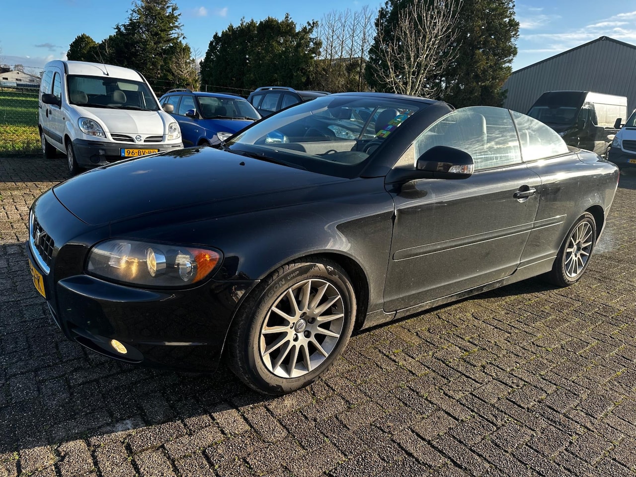 Volvo C70 Convertible - 2.0D 2009 airco apk6-2025 - AutoWereld.nl