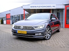 Volkswagen Passat - 1.6 TDI R-line Aut. Navi|Leder-Alcant|Cam|LMV|Virt. Display