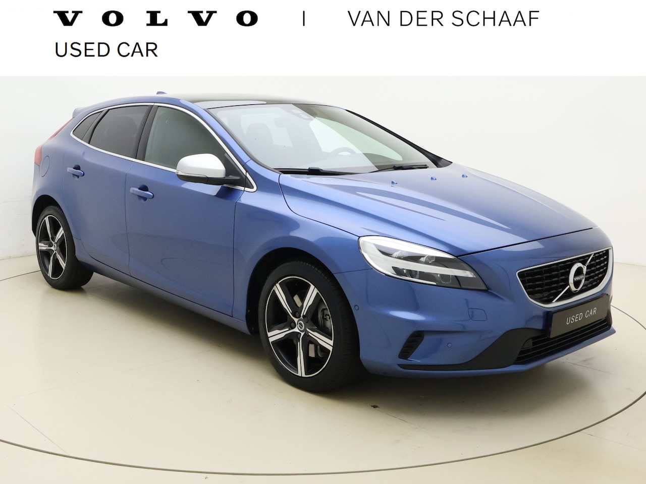 Volvo V40 - T3 153pk Polar+ Sport / Trekhaak / Lederen bekleding / Panorama dak / H&K audio / Camera a - AutoWereld.nl