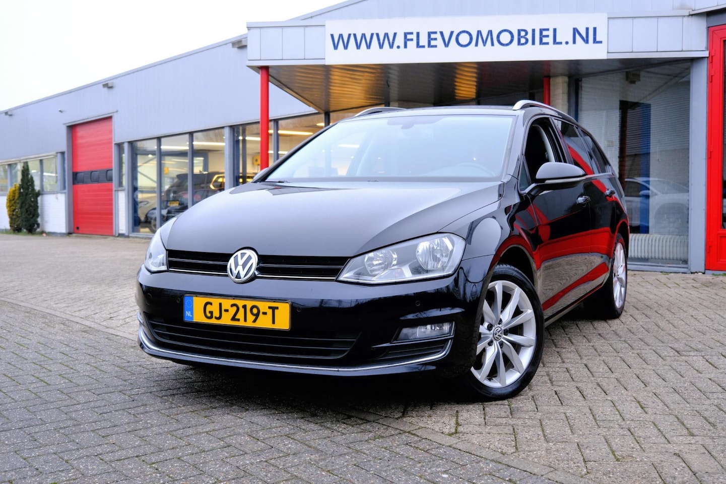 Volkswagen Golf Variant - 1.6 TDI Business Edition Navi|Clima|Half Leder|LMV - AutoWereld.nl