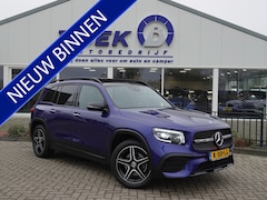 Mercedes-Benz GLB - 200 Bus. Sol. 165PK AMG PANO | LED MATRIX | LEER | NAVI | DODE HOEK