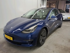 Tesla Model 3 - Long-Range AWD 351pk 75 kWh [ TREKHAAK+WIT LEDER+AUTOPILOT+620KM WLTP+PREMIUM AUDIO ]