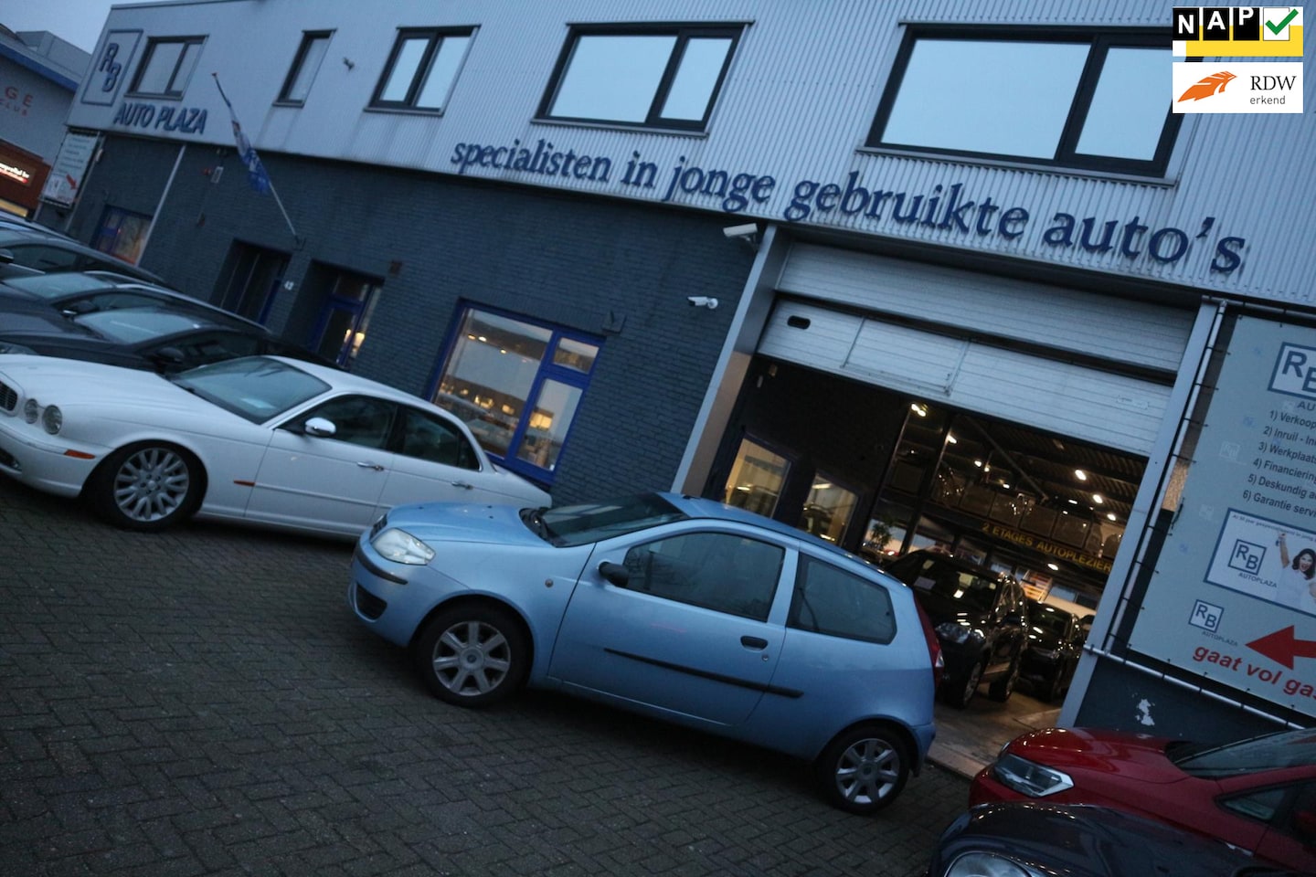 Fiat Punto - 1.2 Active / APK 9 2025 / LEUKE AUTO ! - AutoWereld.nl