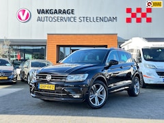 Volkswagen Tiguan - 2.0 TSI 4Motion Highline Business R|Leder|180pk|19''Lm velgen|Camera|Digital Dash|Stoelver