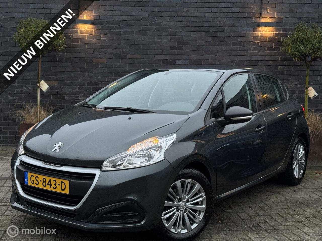 Peugeot 208 - 1.0 PureTech -AIRCO- Apk (08-2025) *INRUIL MOGELIJK* - AutoWereld.nl