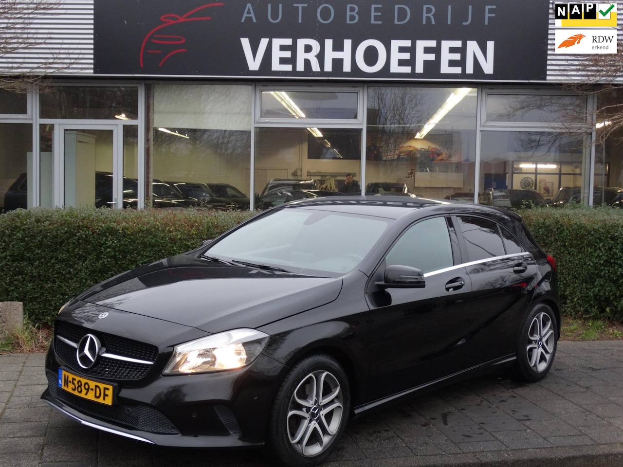 Mercedes-Benz A-klasse - 180 Business Solution AMG - STOEL VERW - KEYLESS - CRUISE / CLIMATE CONTR - PARK SENS V+A - AutoWereld.nl