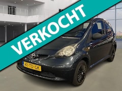 Toyota Aygo - 1.0-12V 126* NWE APK Beurt