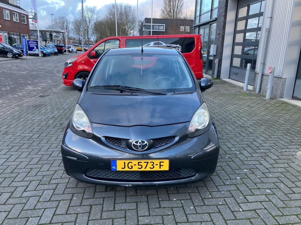 Toyota Aygo - 1.0-12V Access 1.0-12V Access - AutoWereld.nl