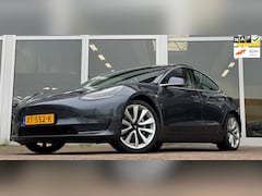 Tesla Model 3 - Long Range AWD 75 kWh Autopilot 19" LM velgen