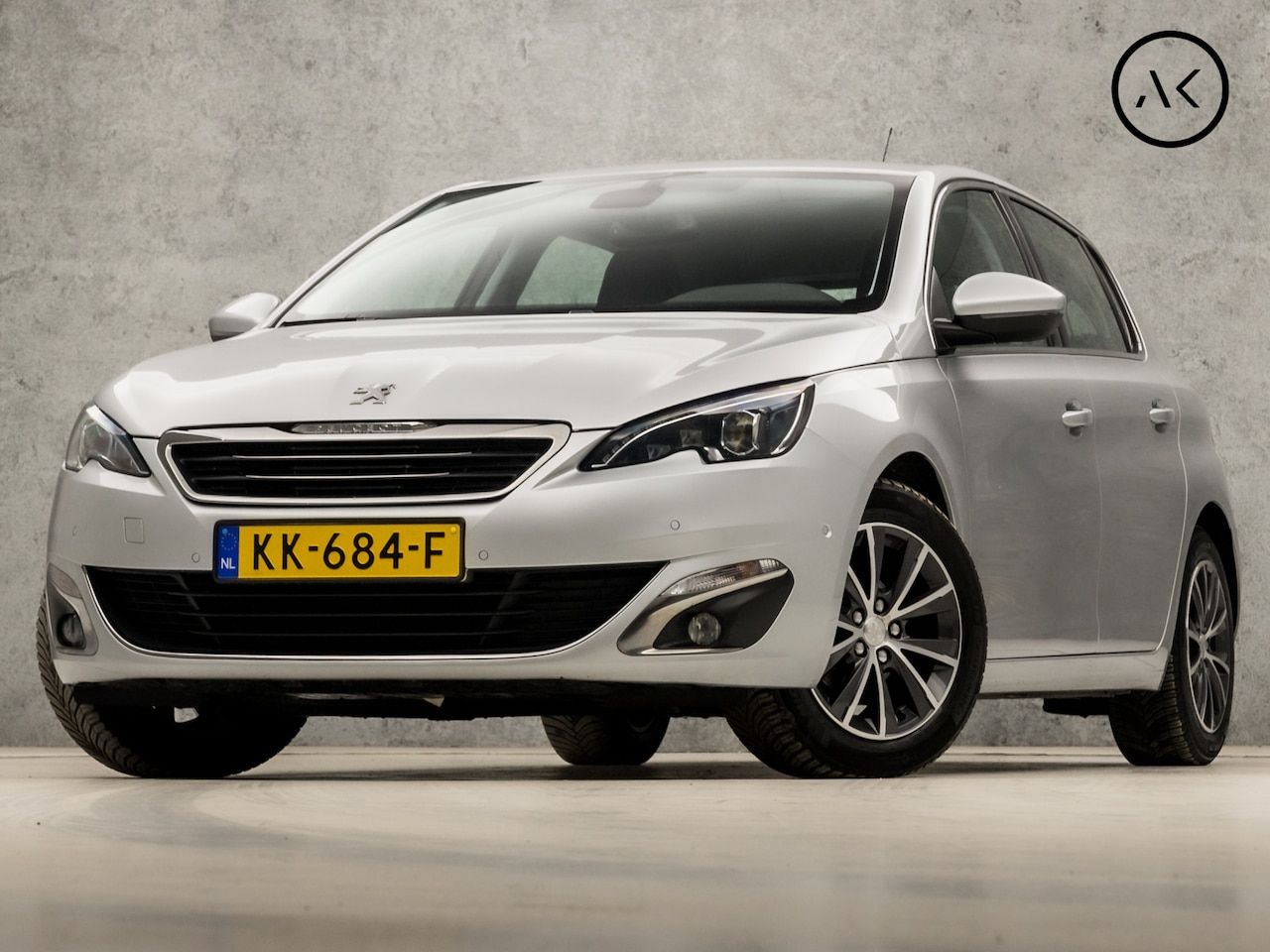 Peugeot 308 - 1.2 PureTech Sport (NAVIGATIE, CAMERA, CRUISE, CLIMATE, ELEK PAKKET, LED, ARMSTEUN, SPORTS - AutoWereld.nl