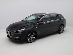 Hyundai i30 Wagon - 1.5 T-GDi MHEV Premium Leder 160pk