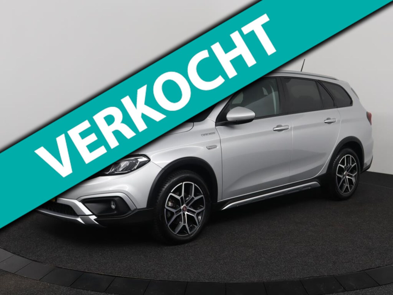 Fiat Tipo Stationwagon - Cross 1.5 Hybrid | NAP | 1e eigenaar |Dealeronderhouden |Automaat | - AutoWereld.nl