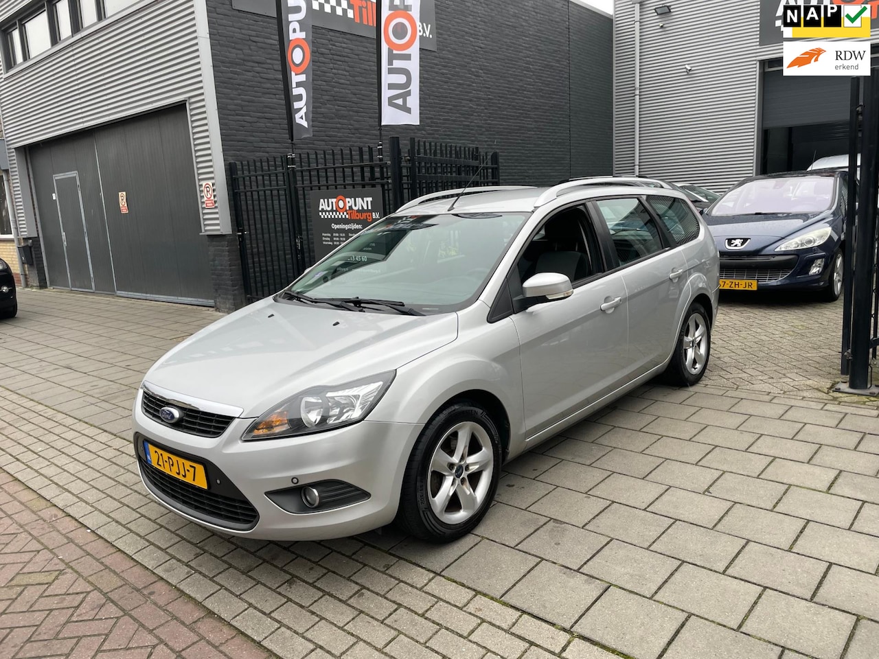 Ford Focus Wagon - 1.6 Comfort 2e Eigenaar! Trekhaak Airco PDC NAP APK - AutoWereld.nl