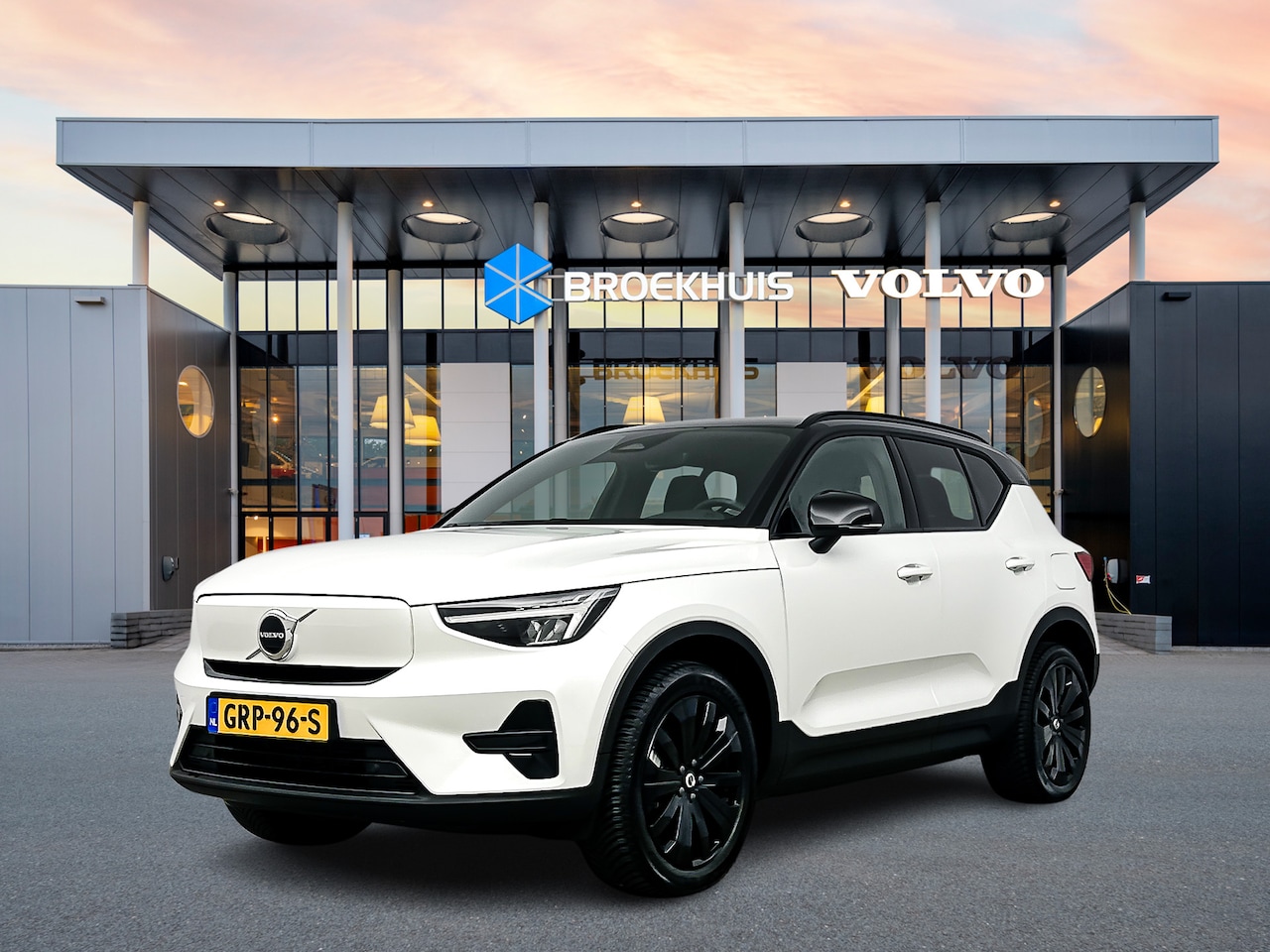 Volvo XC40 - Single Motor Plus Black Line | - AutoWereld.nl