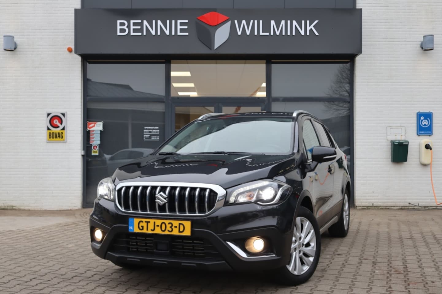 Suzuki S-Cross - 1.4 BoosterJet Select Hybrid AdaptiveCruise/Apple/AndroidAuto - AutoWereld.nl