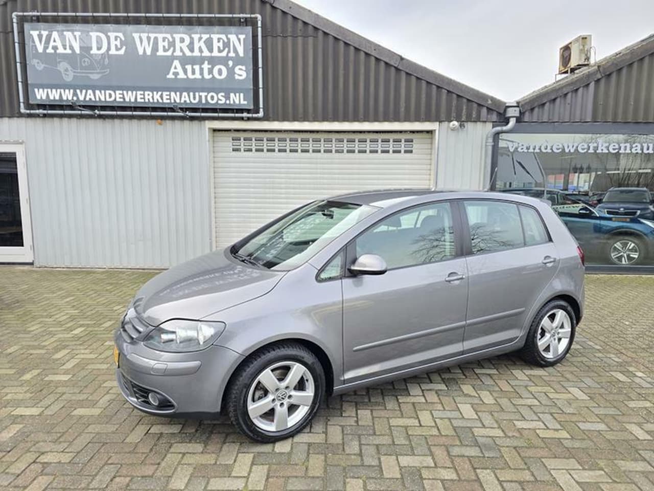 Volkswagen Golf Plus - 1.4 Trendline Business Clima|Navi|Camera|Pdc|Trekhaak!!! - AutoWereld.nl