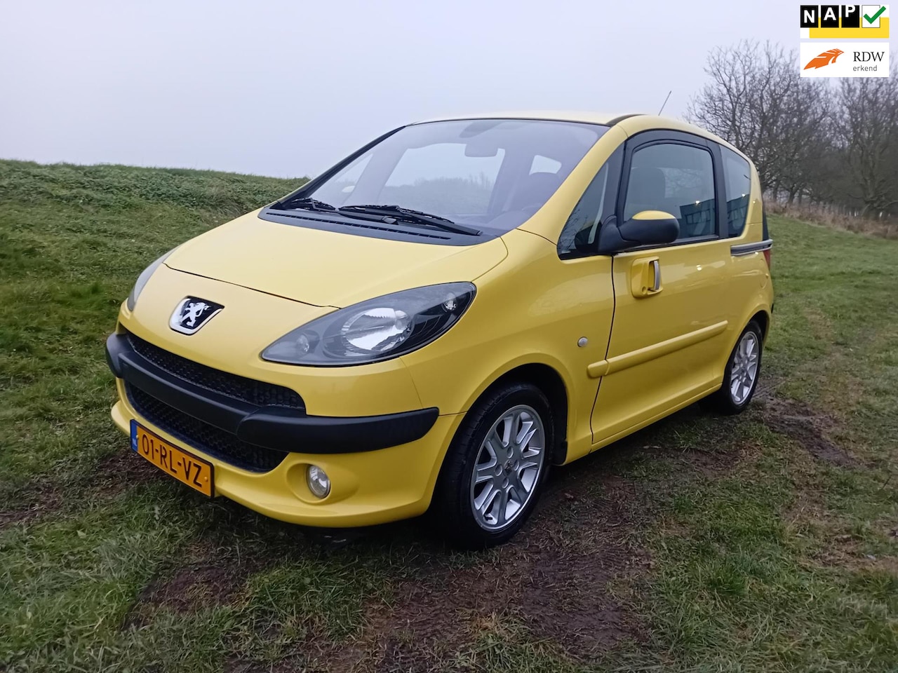 Peugeot 1007 - 1.6i 16V Sporty Automaat Flippers Climate Cruise Control 158dkm NAP LM Velgen - AutoWereld.nl