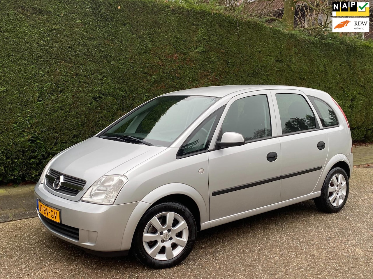 Opel Meriva - 1.6-16V AIRCO/RIJDT NIEUW/1e EIGENAAR/APK 2026!! - AutoWereld.nl