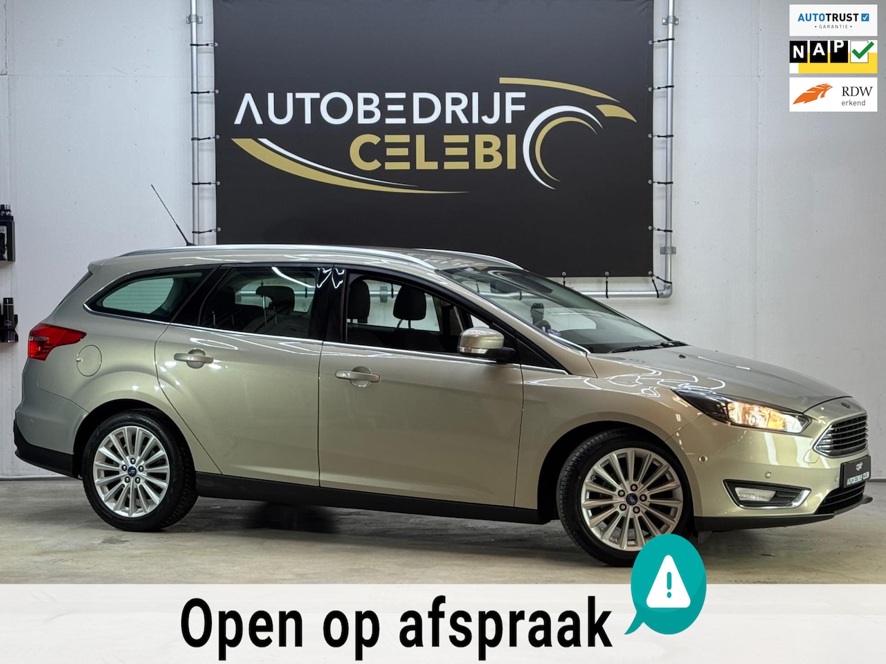 Ford Focus Wagon - 1.0 Titanium Edition 2015 GRIJS CLIMA|NAVI - AutoWereld.nl