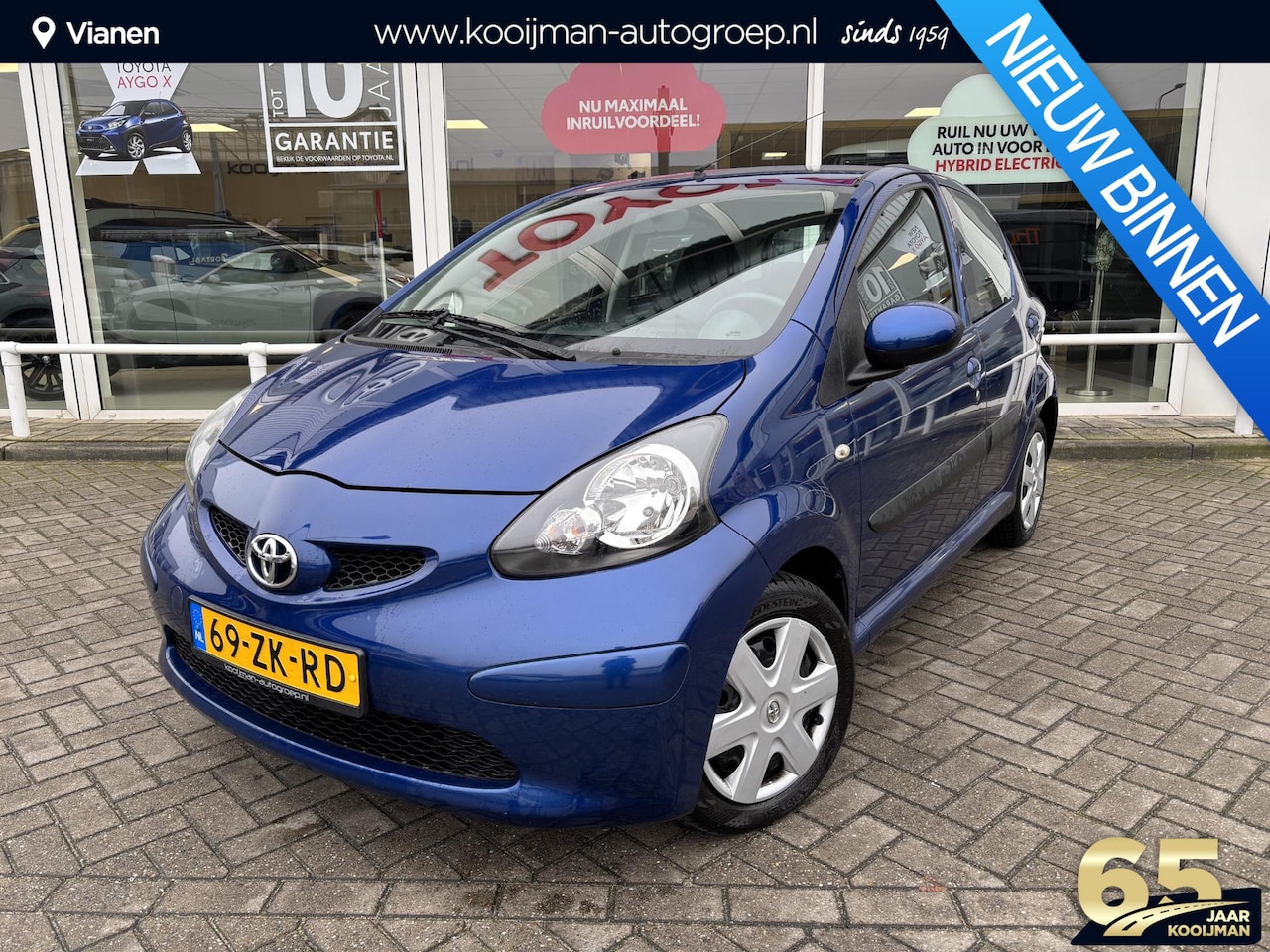 Toyota Aygo - 1.0-12V + Met centrale vergrendeling, elektrische ramen, NIEUWE KOPPELING! - AutoWereld.nl