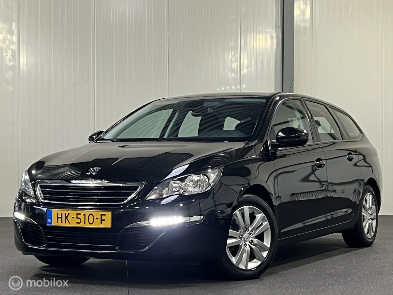 Peugeot 308 SW - 1.6 BlueHDI Active [ NAP climate cruise LM ] - AutoWereld.nl