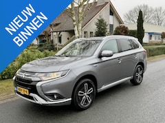 Mitsubishi Outlander - 2.4 PHEV Intense 240PK Trekhaak•Leder•Navigatie