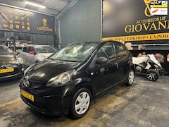 Toyota Aygo - 1.0-12V