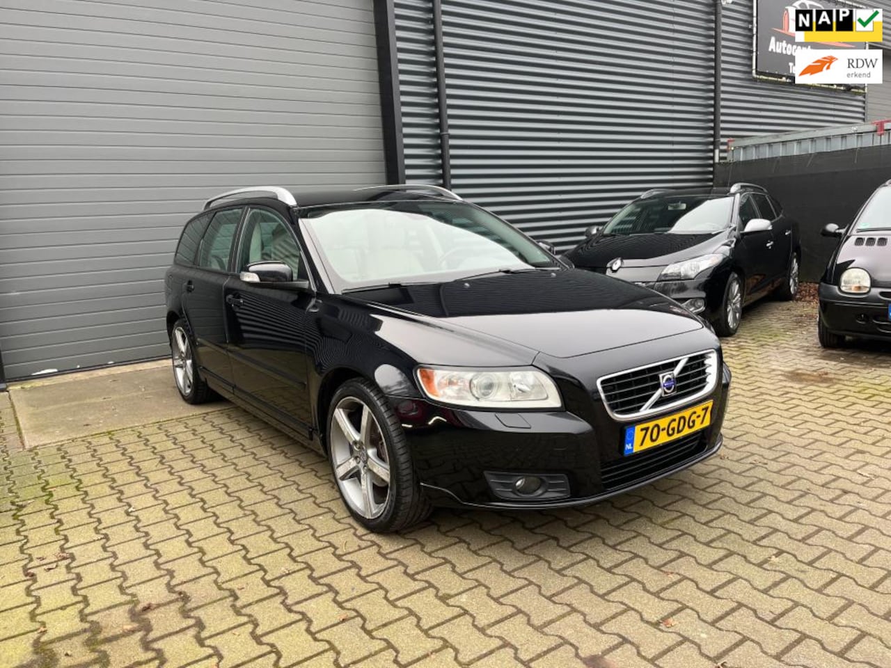 Volvo V50 - 1.8 Momentum Nieuwe APK/Trekhaak - AutoWereld.nl