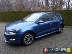 Volkswagen Polo - 1.0 BLUEMOTION NAVI CLIMA PDC BLUETOOTH LICHTMETAAL