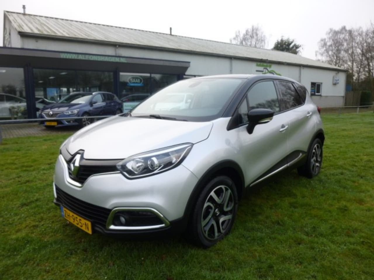 Renault Captur - 0.9 TCE Dynamique 6 Maanden Garantie. - AutoWereld.nl