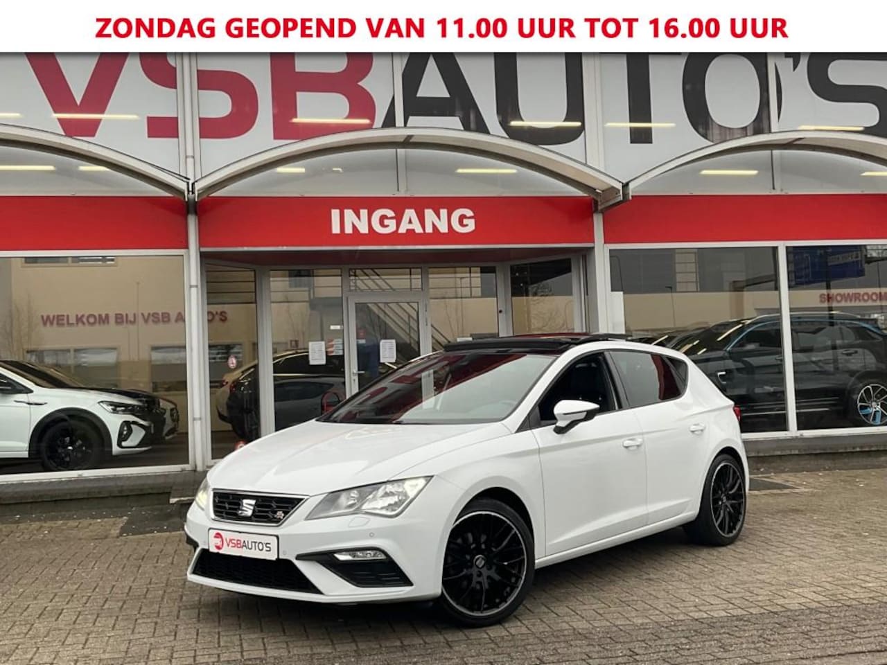 Seat Leon - 1.5 TSI FR 130PK LED NAVI PANO-DAK DIGITALE-SCHERM CARPLAY ECC-A - AutoWereld.nl