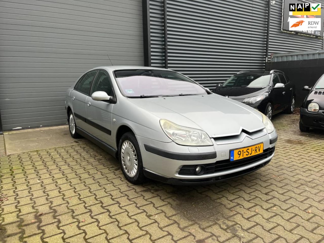 Citroën C5 - 2.0-16V Ligne Prestige 2.0-16V Ligne Prestige NIEUWE APK - AutoWereld.nl