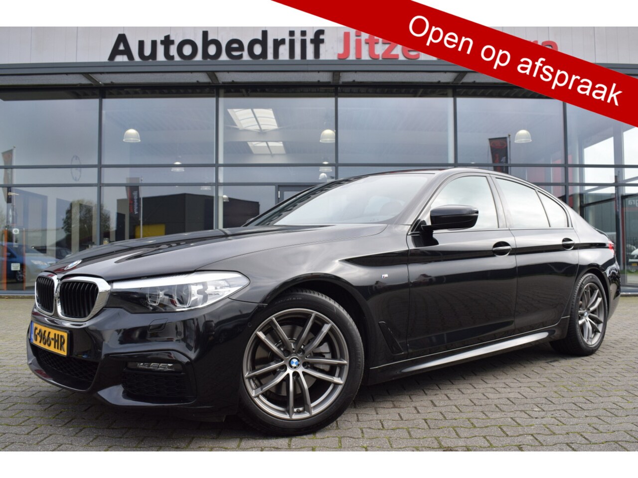 BMW 5-serie - 520i Automaat High Executive M-Sport LED | Zwart Leder | Elek. Stoelen | 18 Inch LMV | Ful - AutoWereld.nl