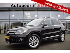 Volkswagen Tiguan - 1.4 TSi Sport&Style Panoramadak | Carplay | 17 Inch LMV | ECC | Trekhaak