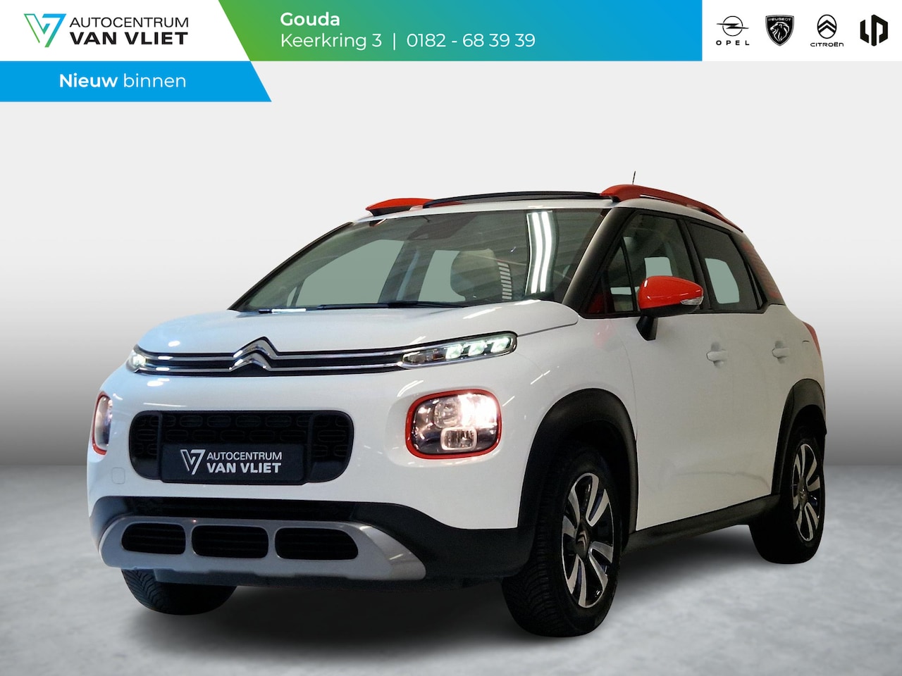 Citroën C3 Aircross - 1.2 PureTech S&S Shine 130 PK | Automaat | Trekhaak | Elektrisch dakraam | Head Up Display - AutoWereld.nl