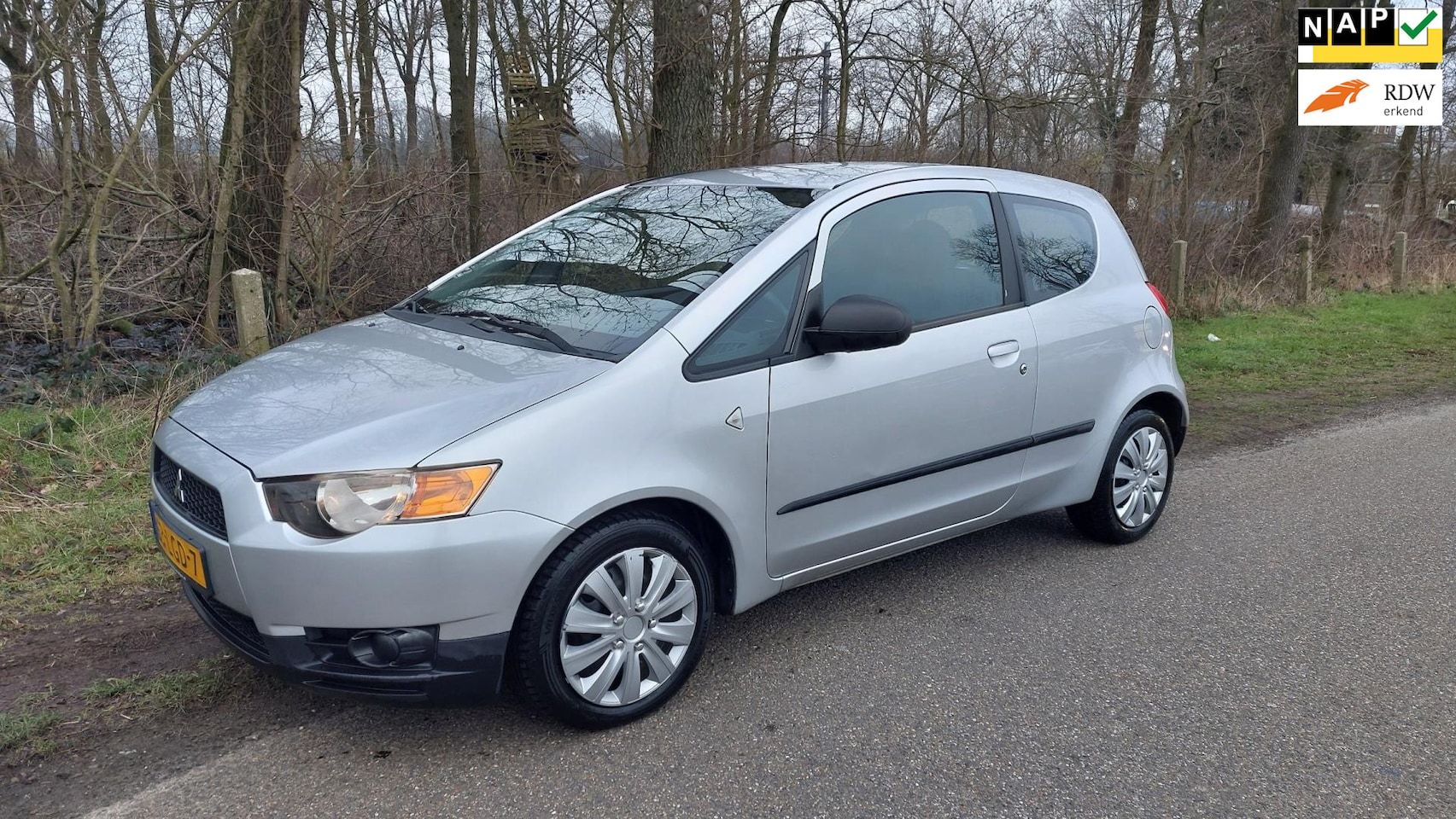 Mitsubishi Colt - 1.1 Edition One 1.1 Edition One - AutoWereld.nl