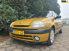 Renault Clio - 1.6 5-drs Automaat