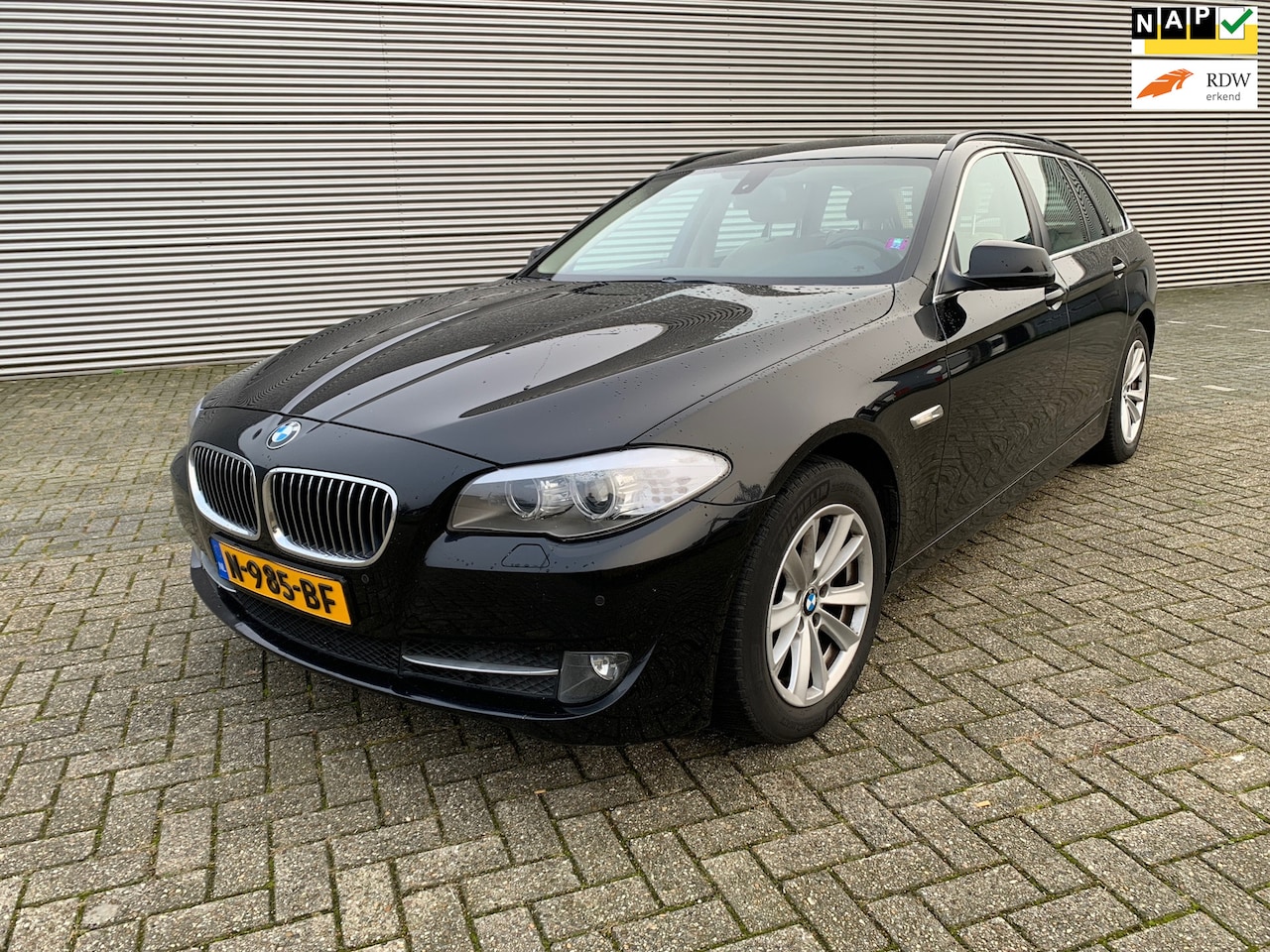 BMW 5-serie Touring - 528i High Executive AUTOMAAT - AutoWereld.nl