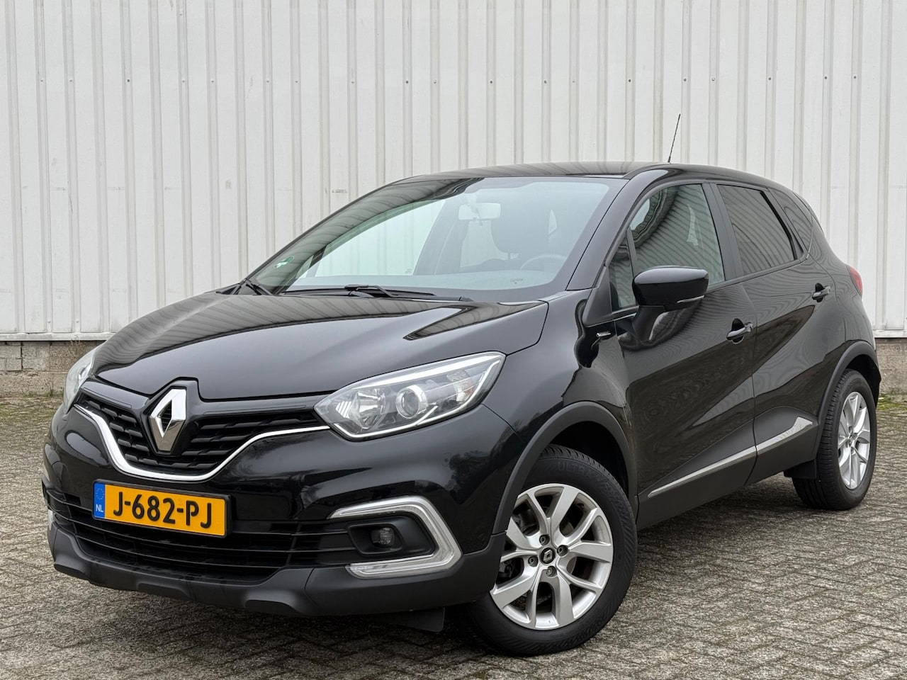 Renault Captur - 1.3 TCe Intens LPG, Automaat, Airco, Navigatie, Camera - AutoWereld.nl