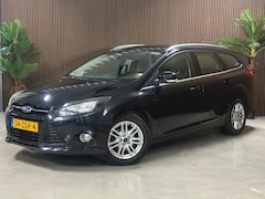 Ford Focus Wagon - 1.0 EcoB. Titanium