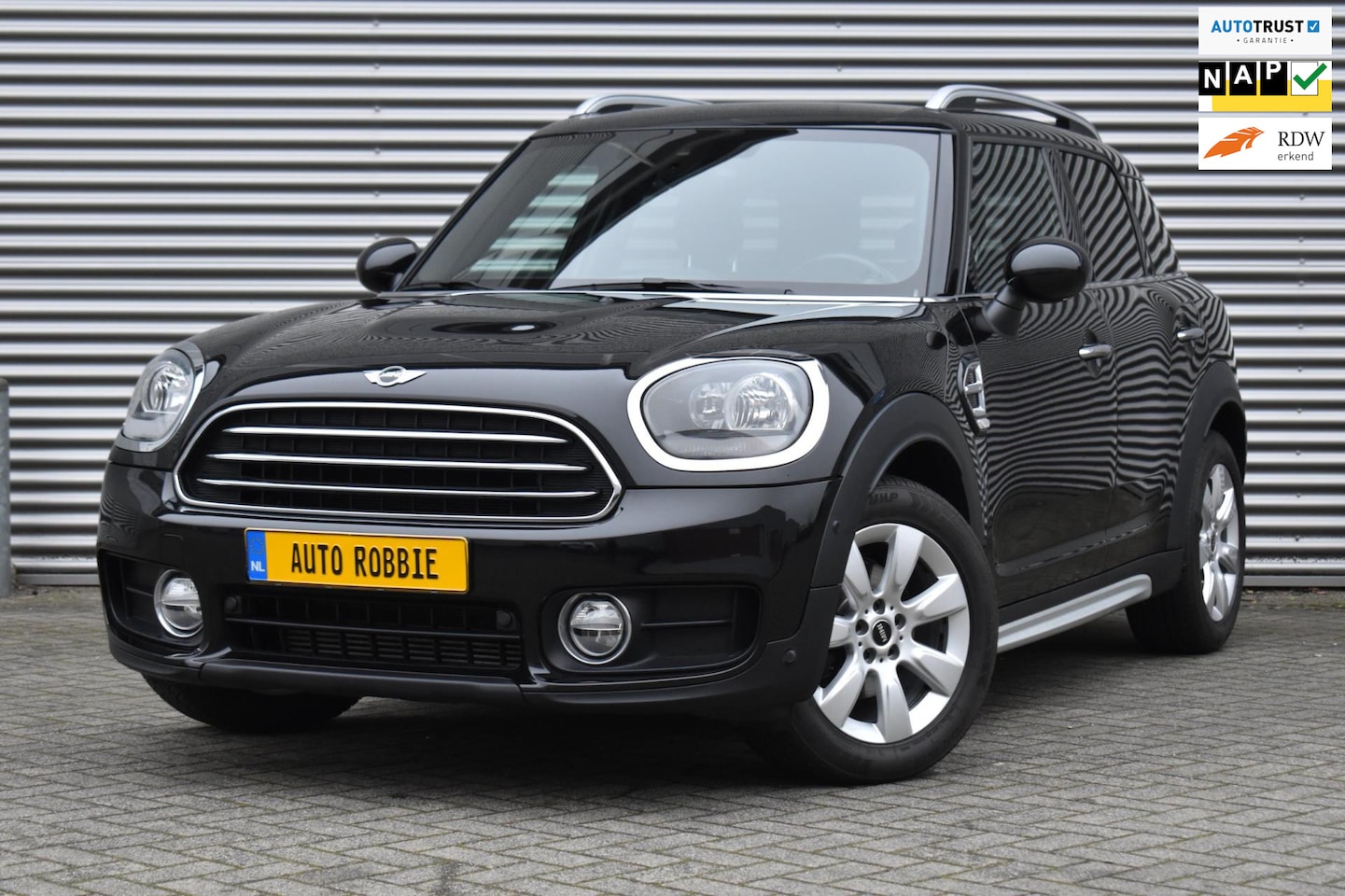 MINI Countryman - Mini 1.5 102-PK, Airco, Ecc, Navigatie, Pdc, Lmv - AutoWereld.nl