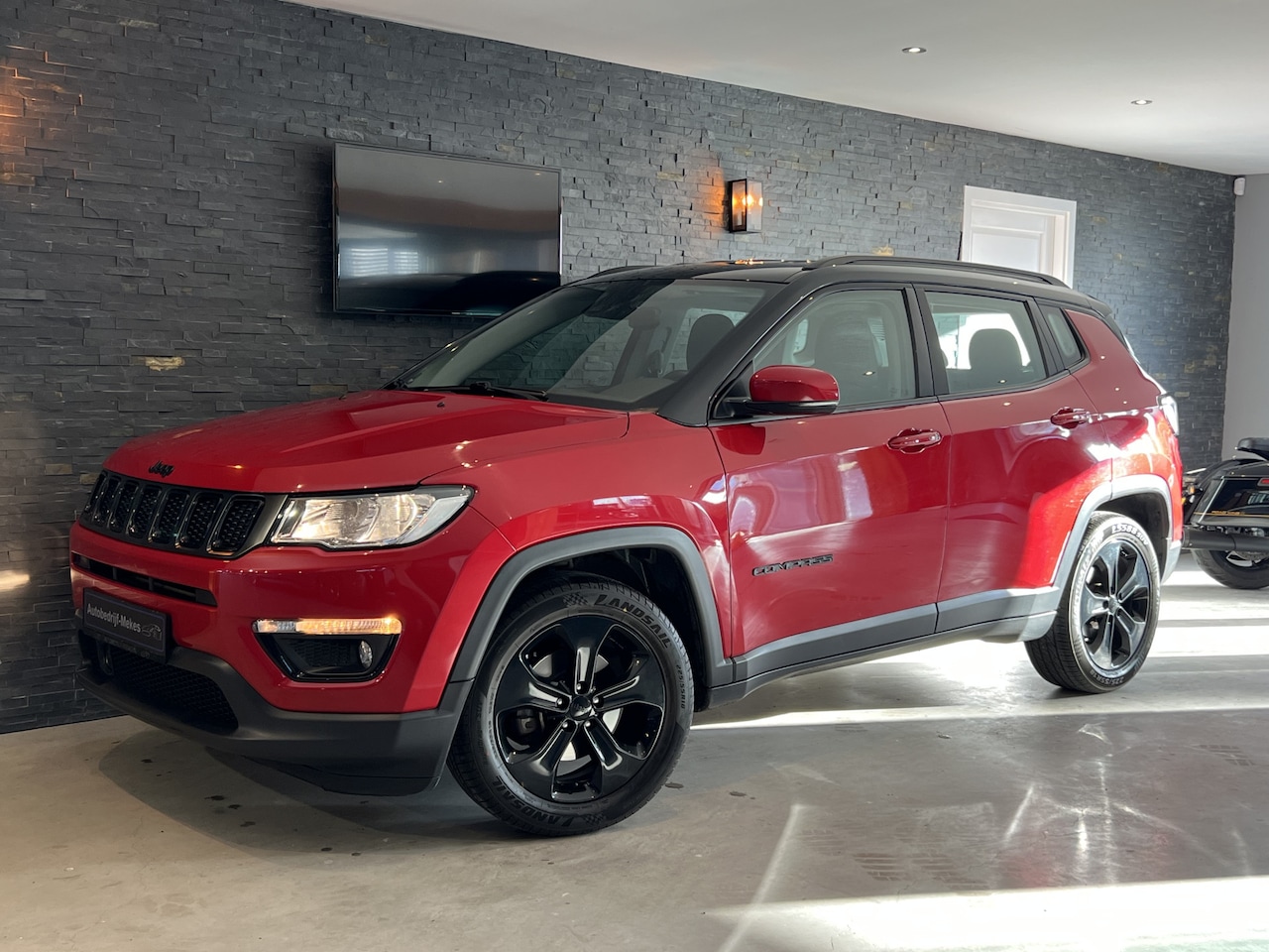 Jeep Compass - 1.4 MultiAir Longitude Bj: 2019 / Navigatie - AutoWereld.nl