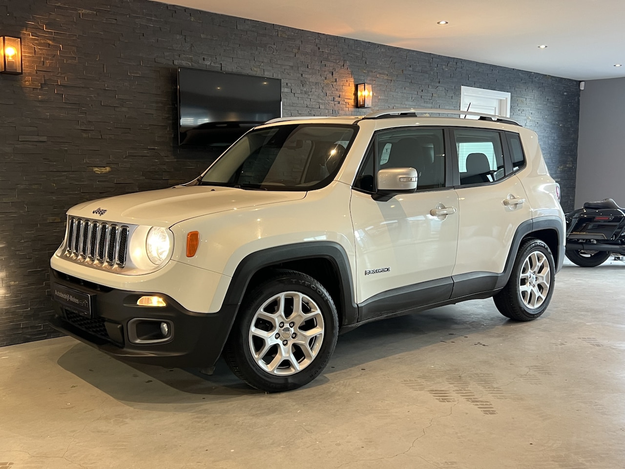 Jeep Renegade - 1.4 MultiAir Limited Bj: 2016 / Automaat / Navigatie - AutoWereld.nl